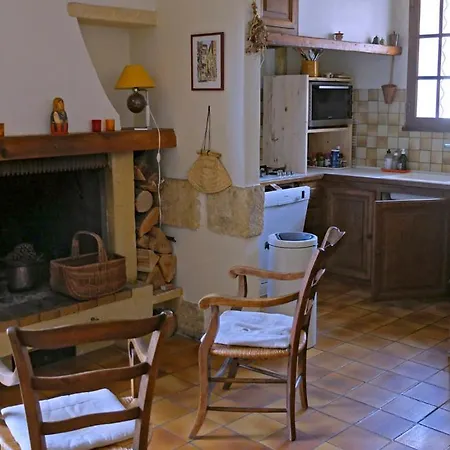 Maison De Charme, Patio Et Piscine, Wifi Aujargues