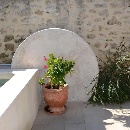Semesterbostad Maison De Charme, Patio Et Piscine, Wifi Aujargues