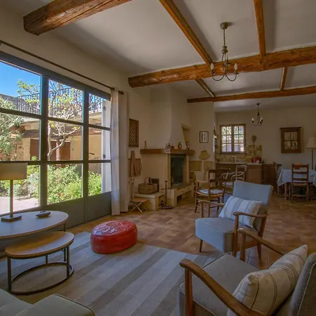 Ferienhaus Maison De Charme, Patio Et Piscine, Wifi Aujargues