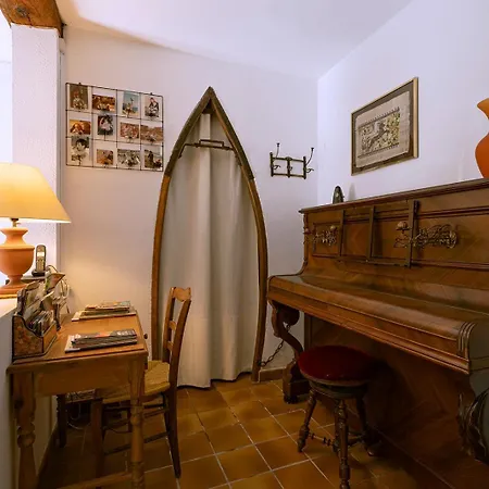 Maison De Charme, Patio Et Piscine, Wifi Aujargues