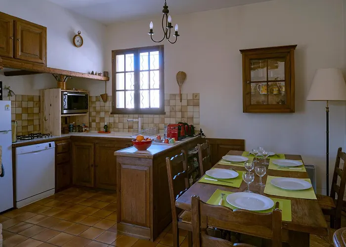 Maison De Charme, Patio Et Piscine, Wifi